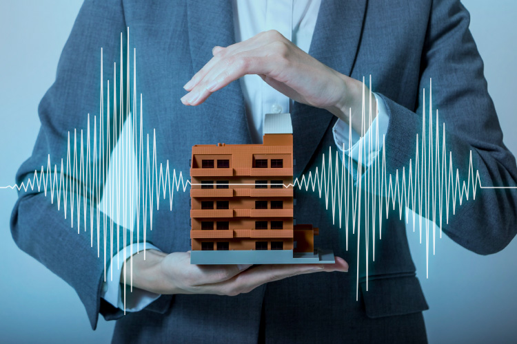 耐震基準と建物構造をチェックする